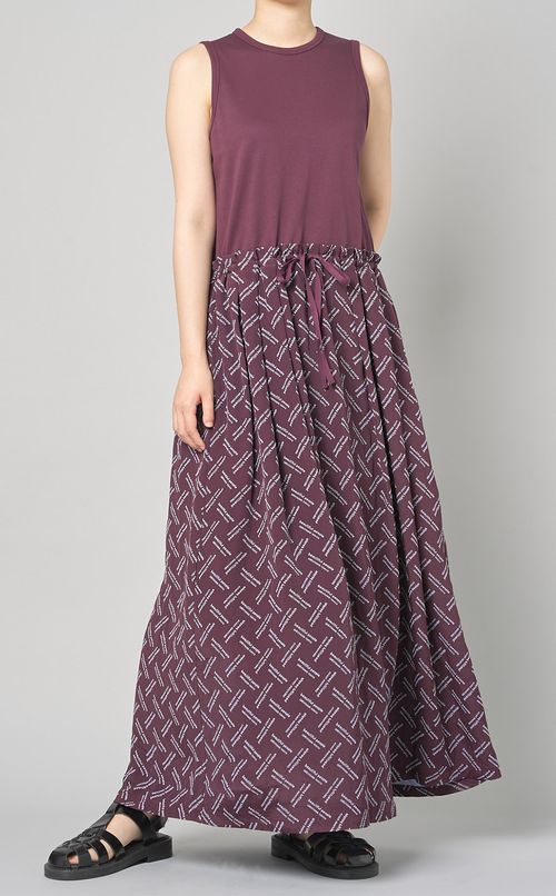 ロゴジャカードドッキングワンピース