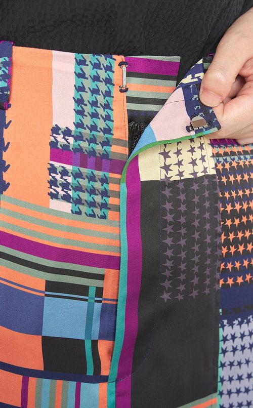 チェックスタープリントスカート