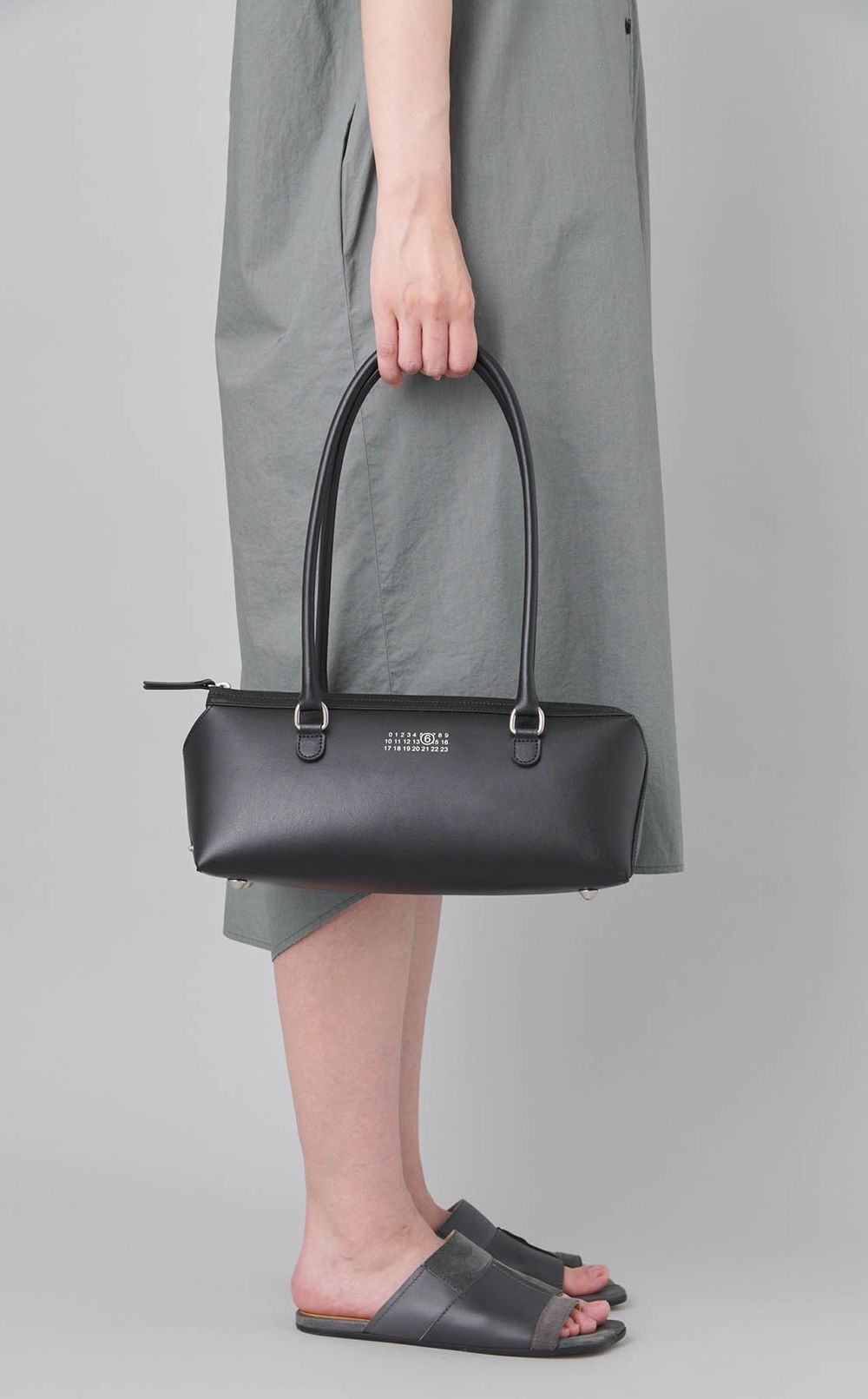 NEW BAULETTOショルダーバッグ