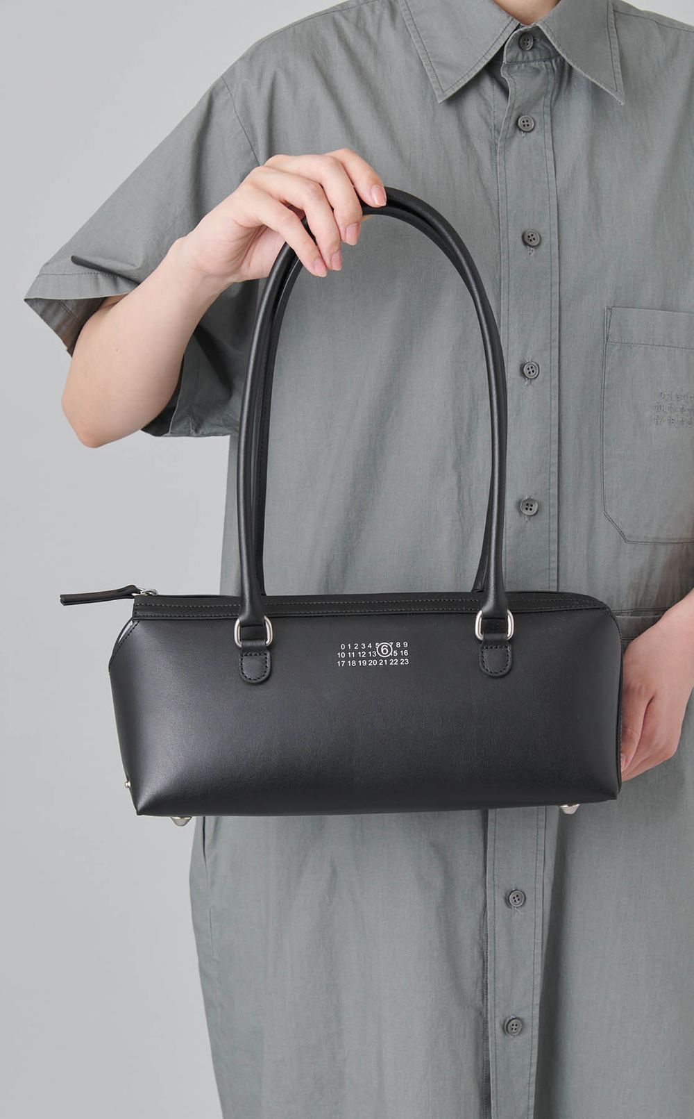 NEW BAULETTOショルダーバッグ
