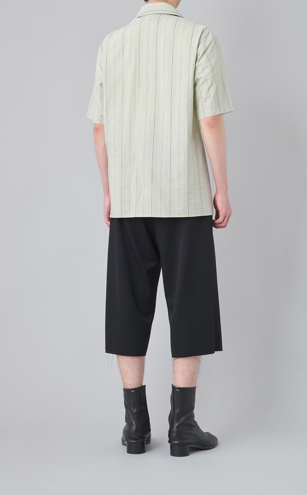 ストライプショートスリーブシャツ