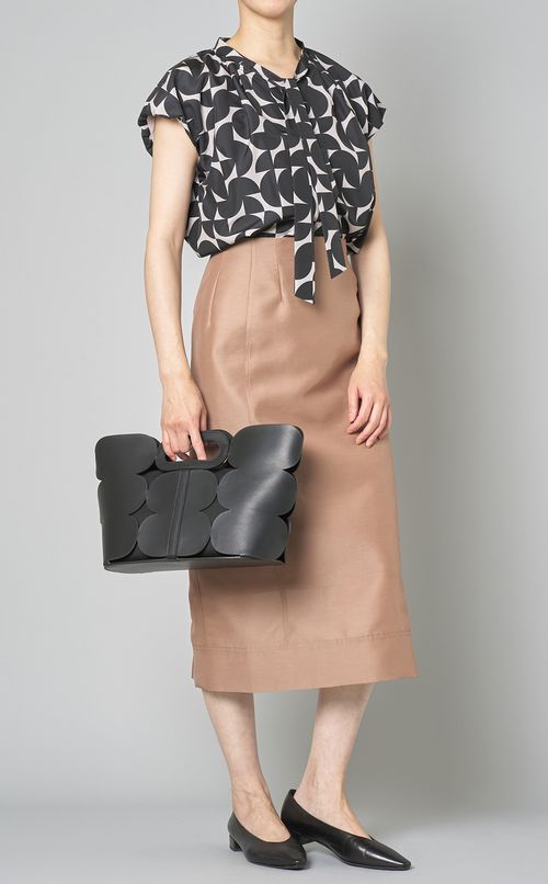 ANELLIスクエアトートバッグ