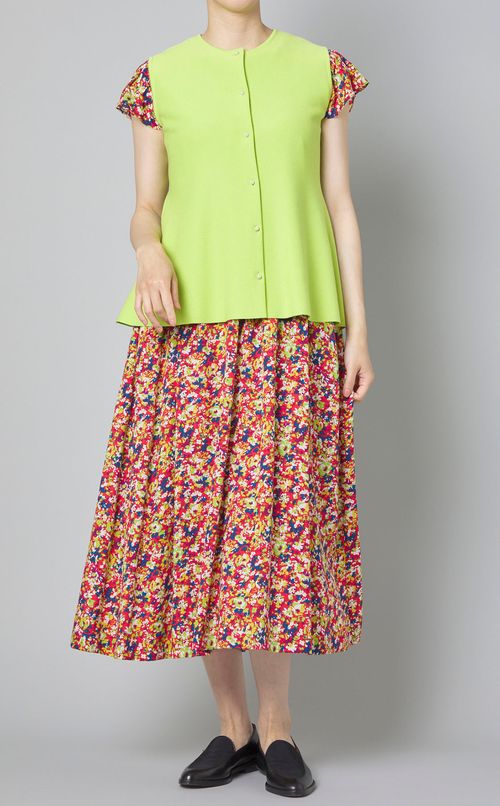 ミラノリブノースリーブニット