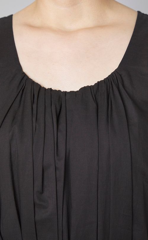 ネックシアリングシアーロングワンピース