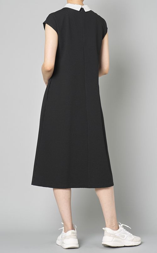 クレリックカラーサッカーワンピース