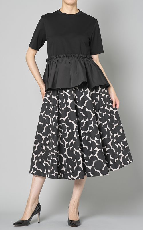ジオメトリックプリントフレアスカート