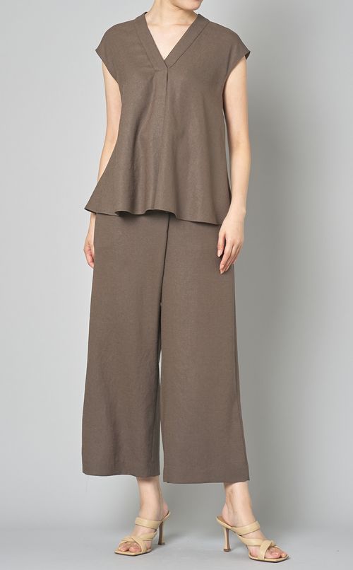 Vネックペプラムブラウス