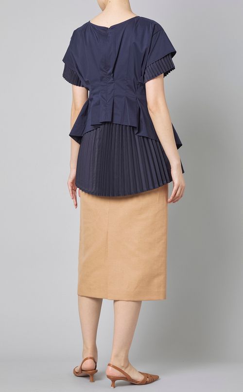 バックプリーツフリルブラウス