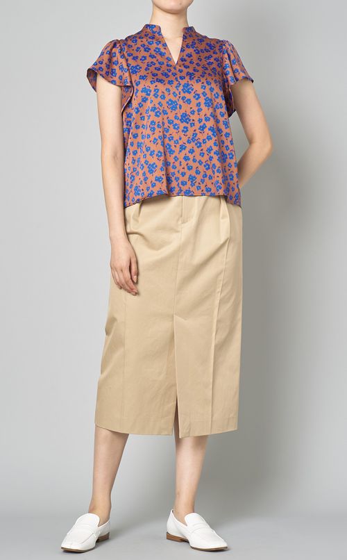 フラワープリントスキッパーブラウス