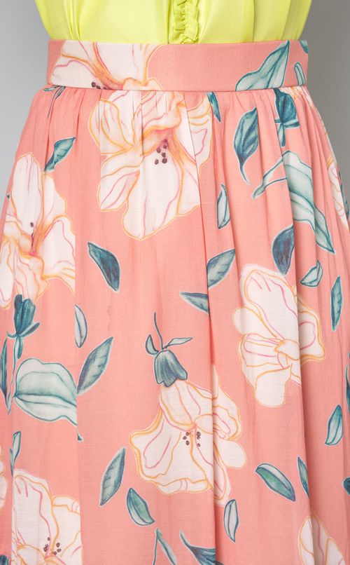 フラワープリントティアードスカート