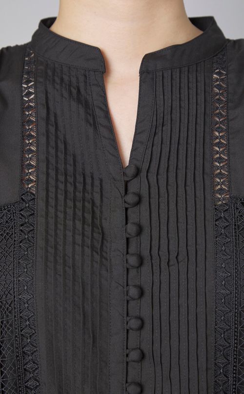 スカラップ刺繍ワンピース