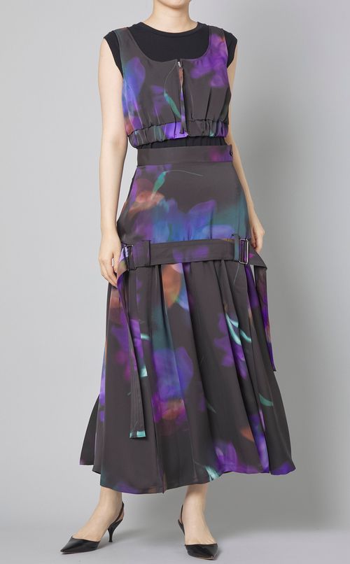 フラワープリントジップショートトップス