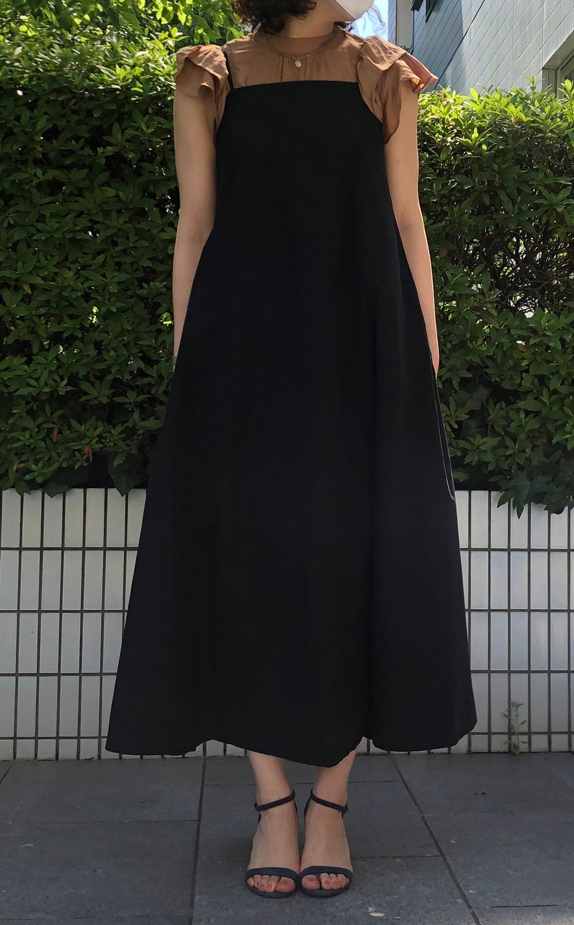 美品❁23ss SACRA リネン混 キャミソールワンピース サクラ 38 美品❁23ss SACRA リネン混 キャミソールワンピース サクラ 38
