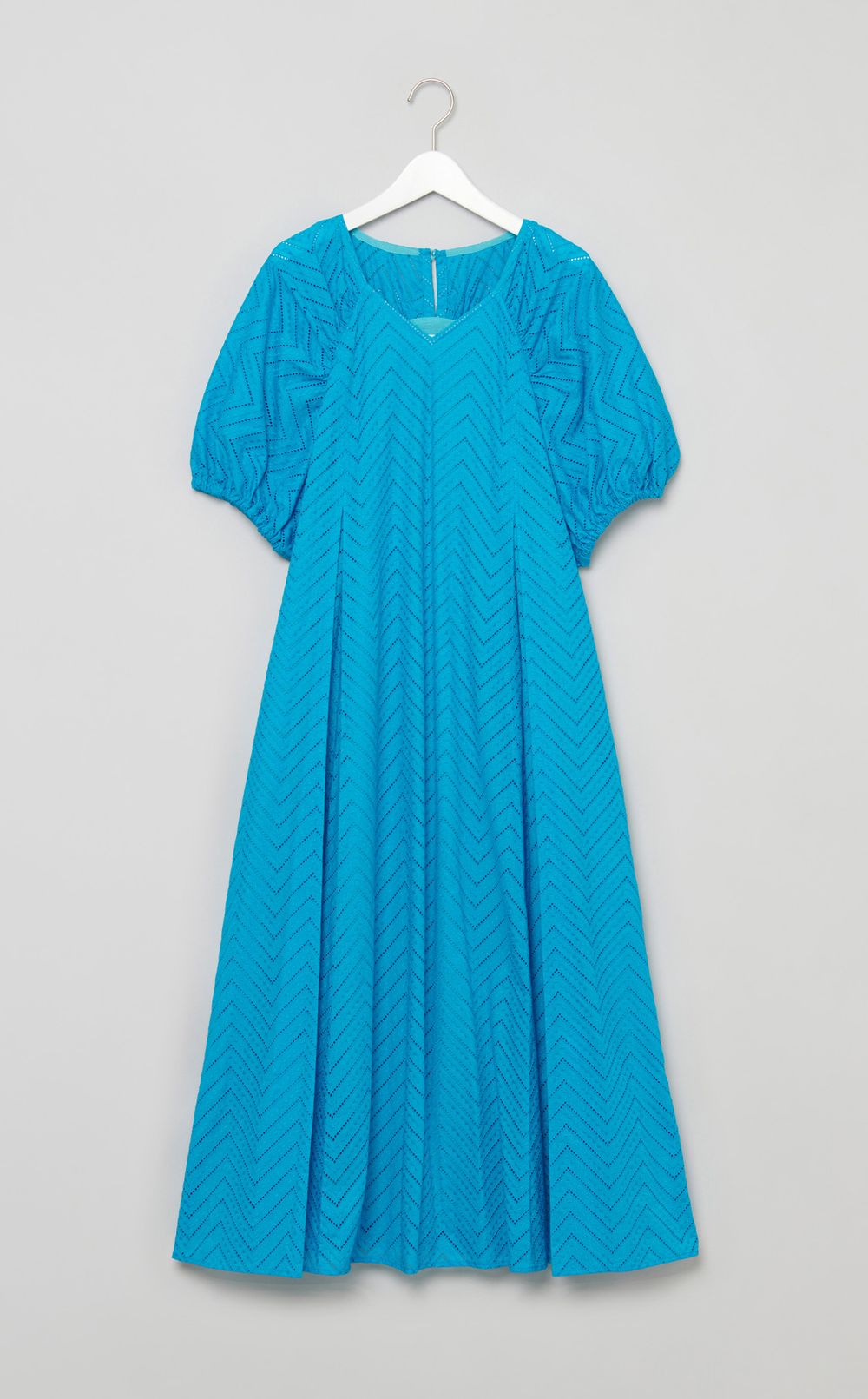 ギャザーショルダーコットンワンピース