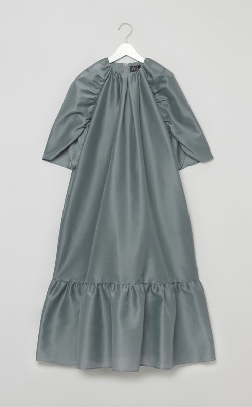 ボリュームスリーブオーガンジードレス