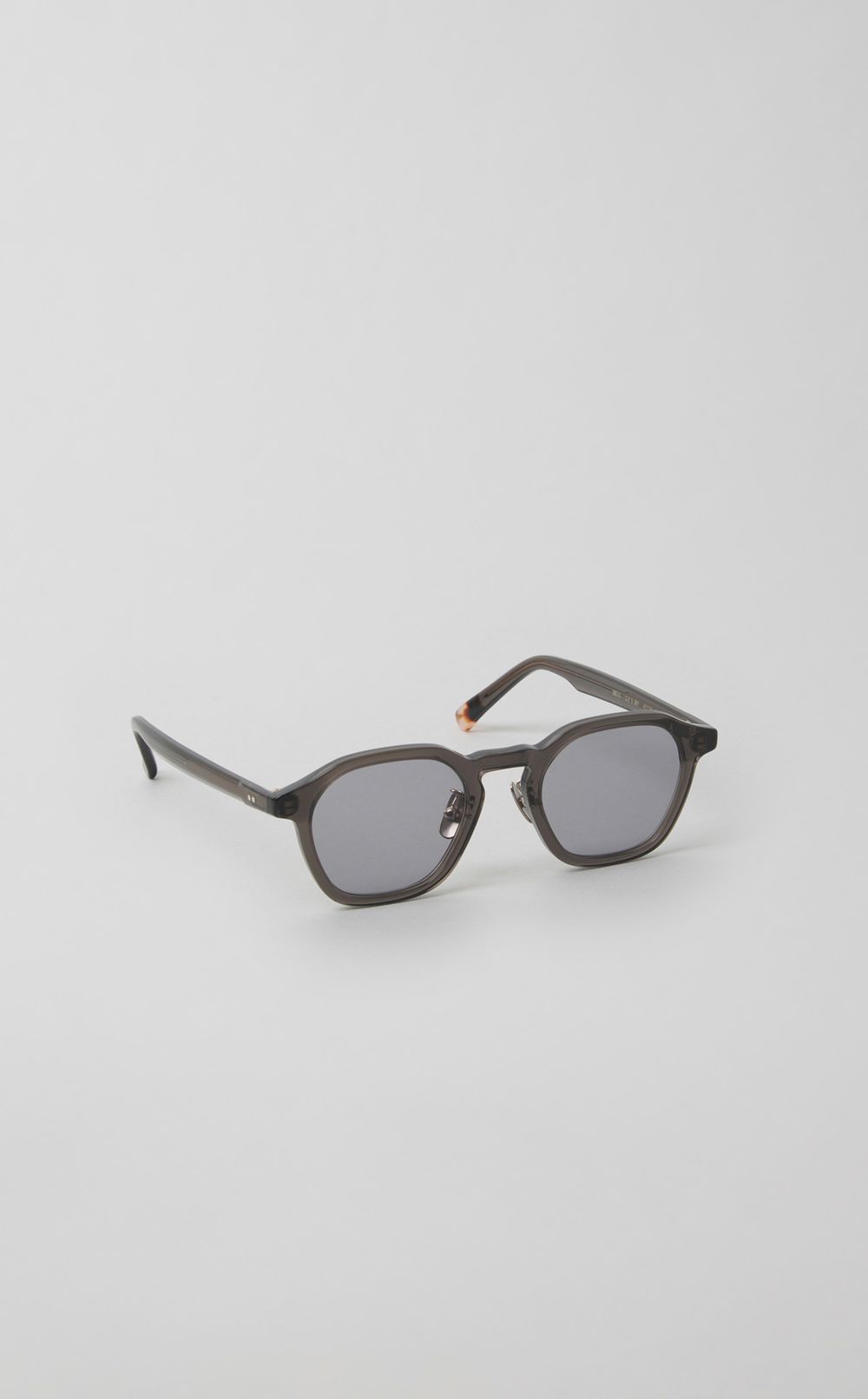 BM010サングラス