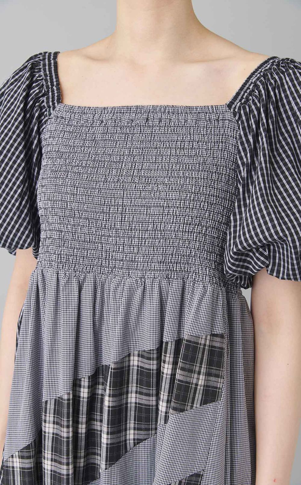 プリントミックスパフスリーブワンピース