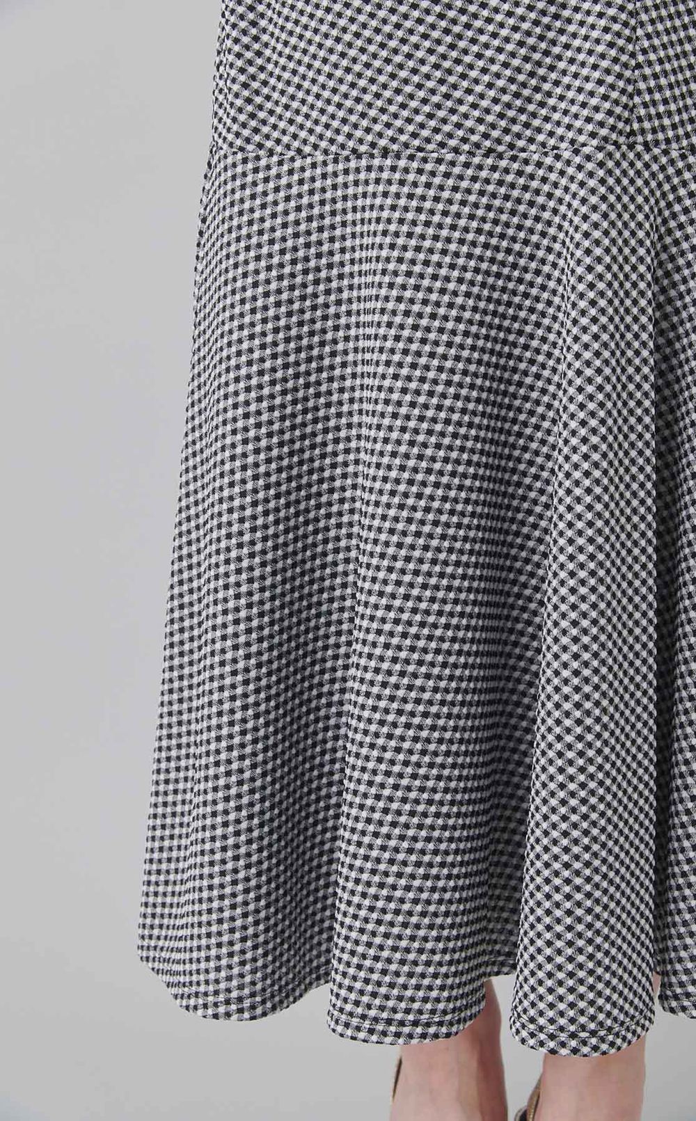 パフスリーブギャザーカットワンピース