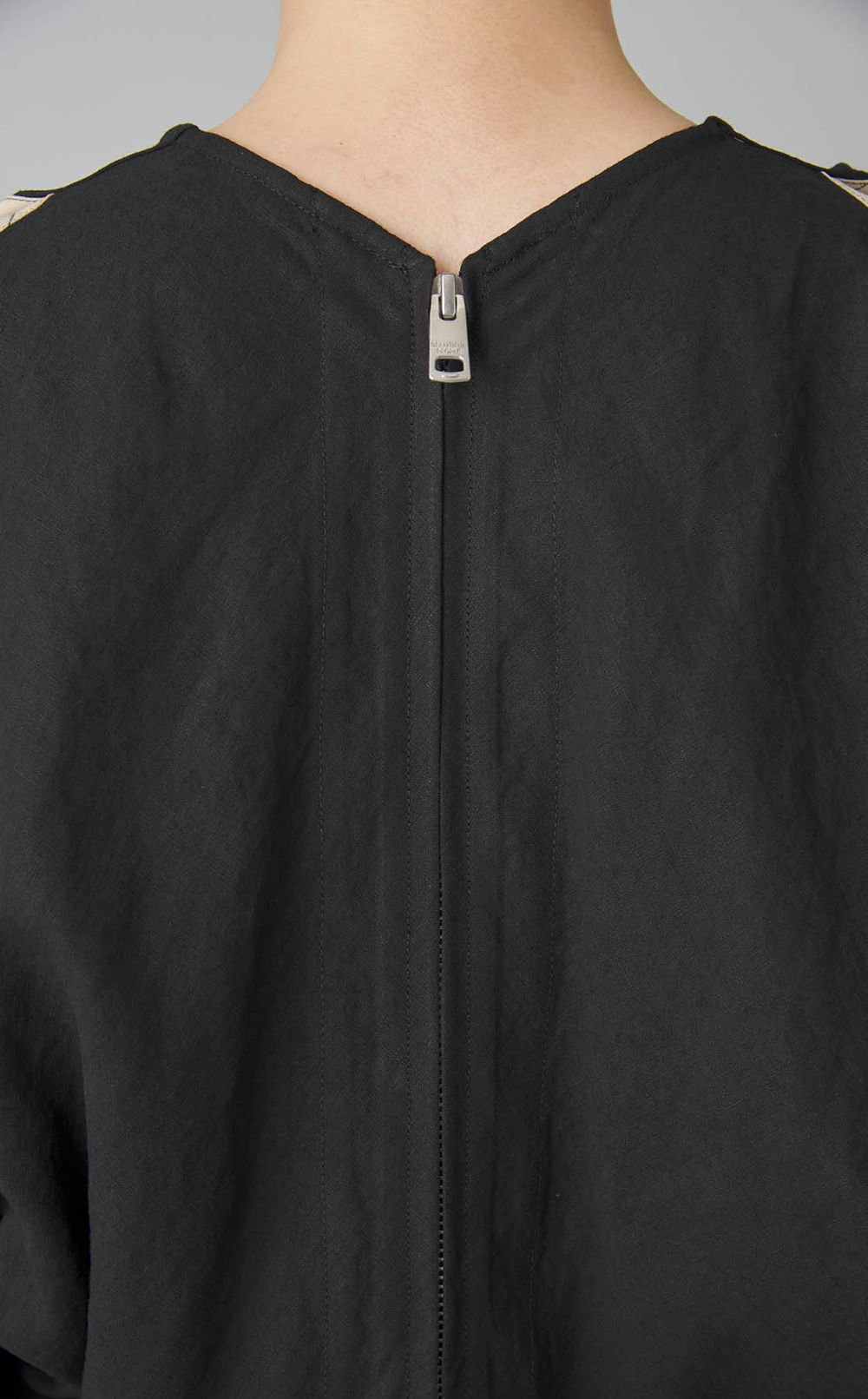 ダブルウェイジップリネンワンピース