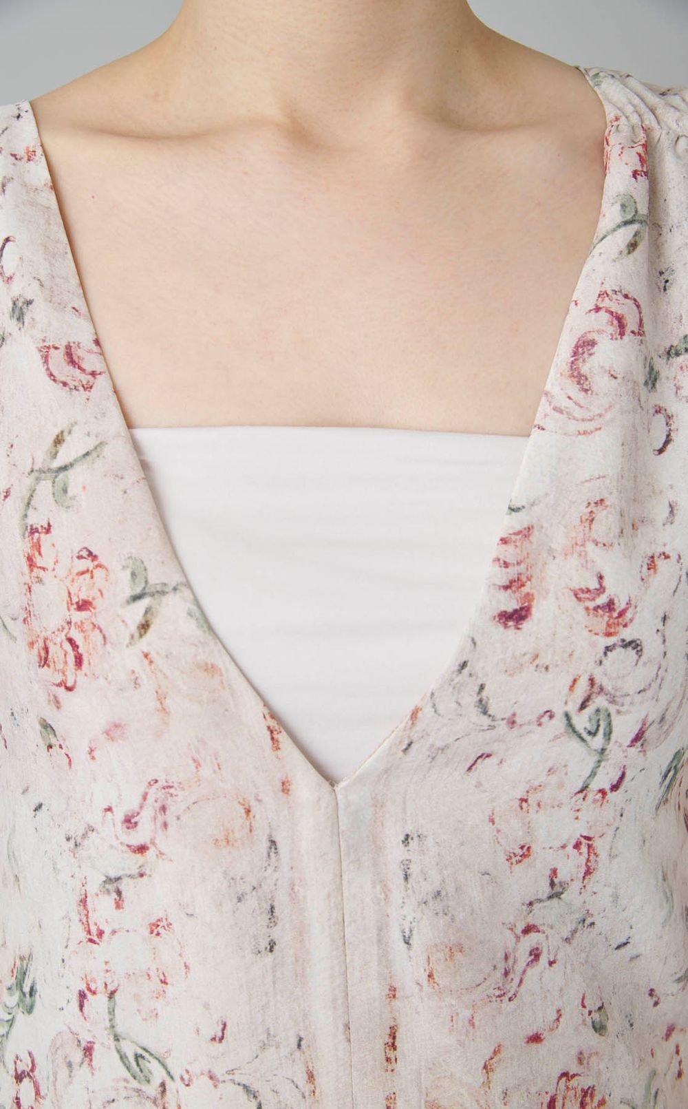 フラワープリントタイバックドレス