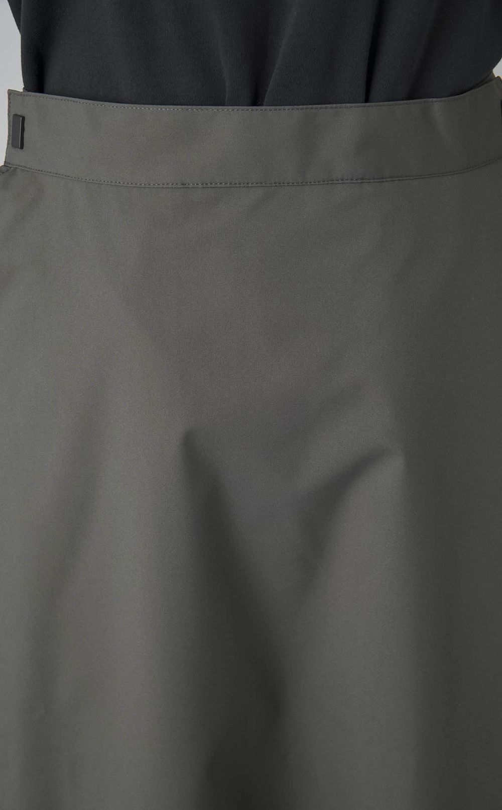 チュールレイヤードナイロンスカート