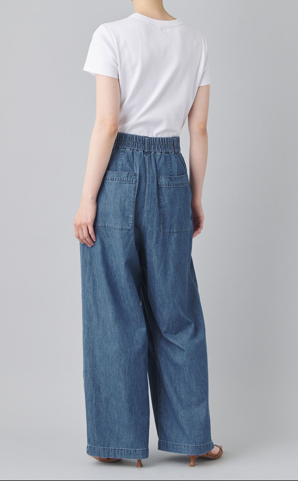 ライトデニムワイドパンツ