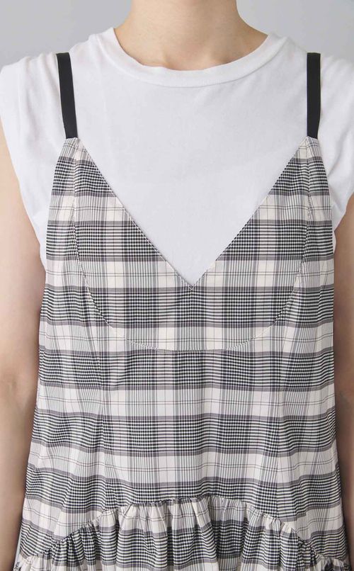 ティアードノースリーブワンピース