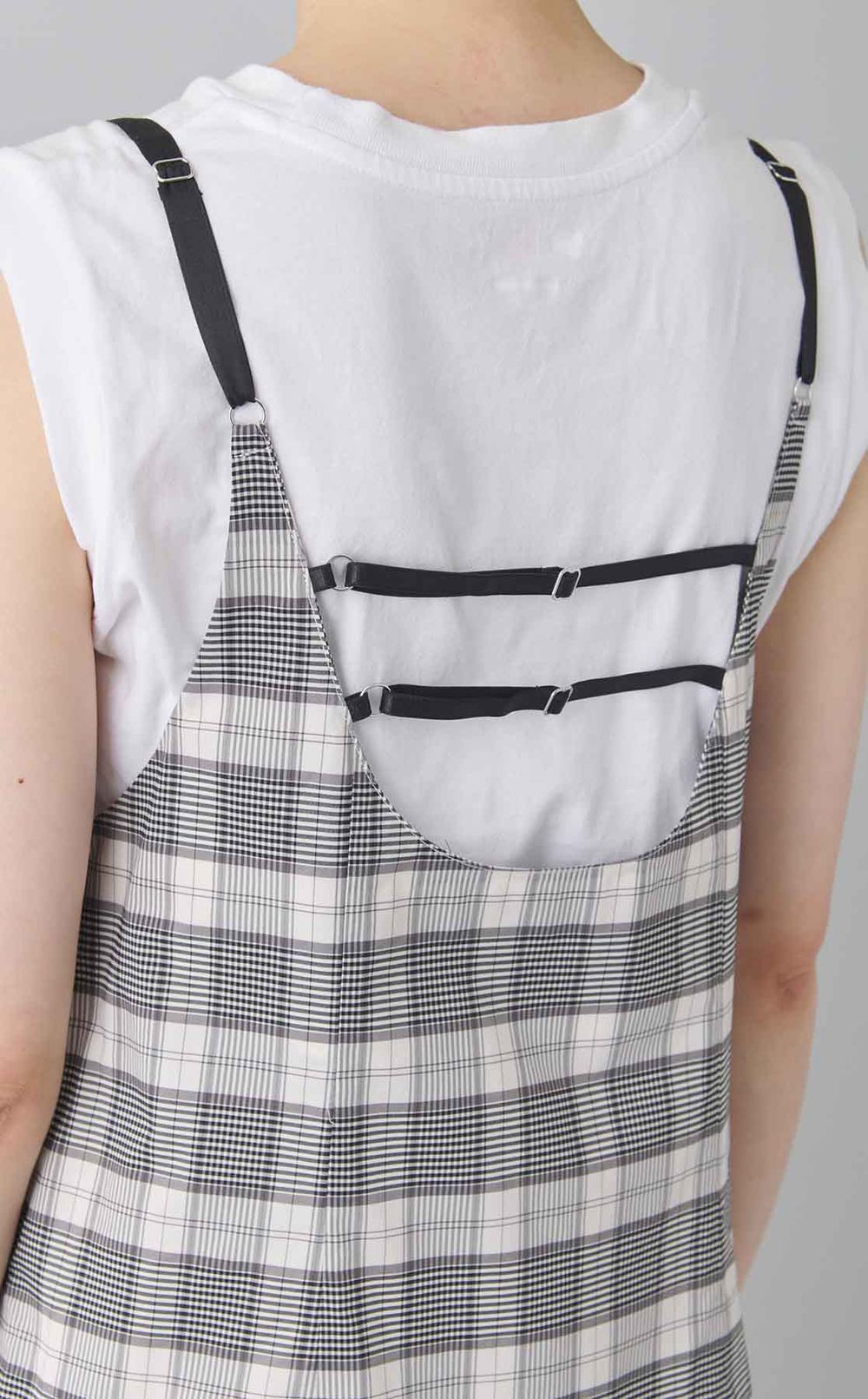 ティアードノースリーブワンピース