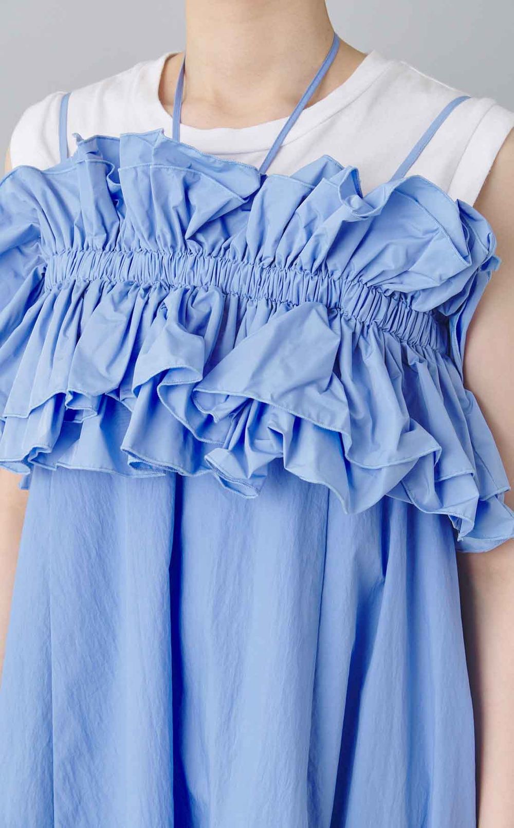 フリルベアマキシドレス