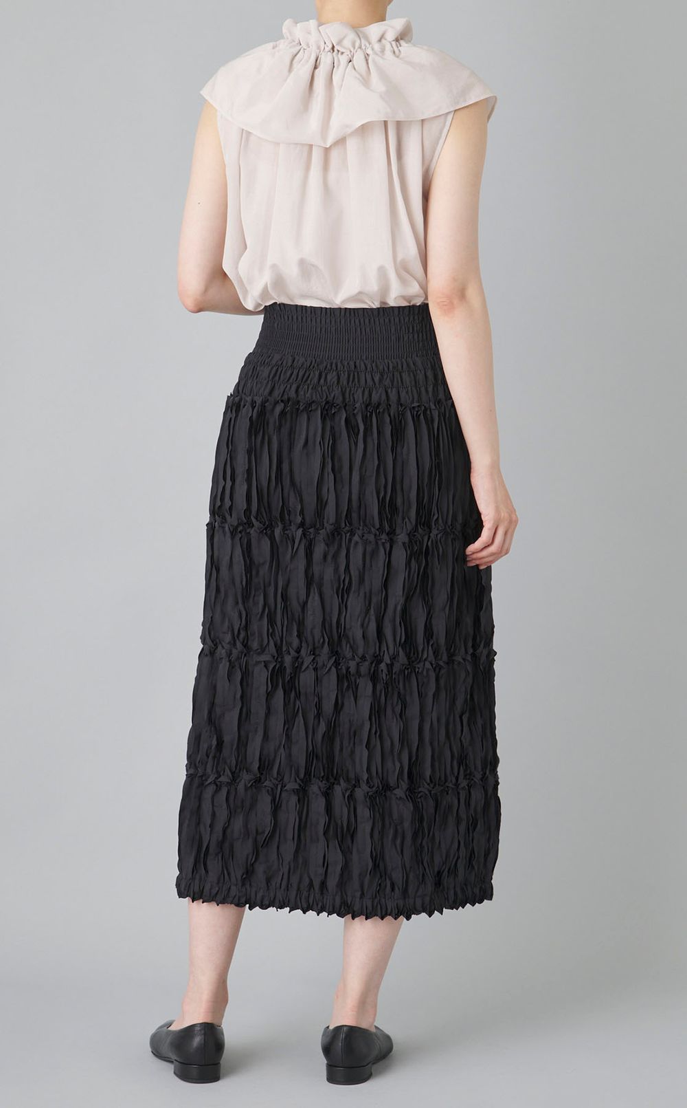 リボンタイフリルブラウス