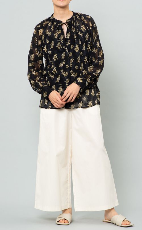 フラワープリントボウタイブラウス