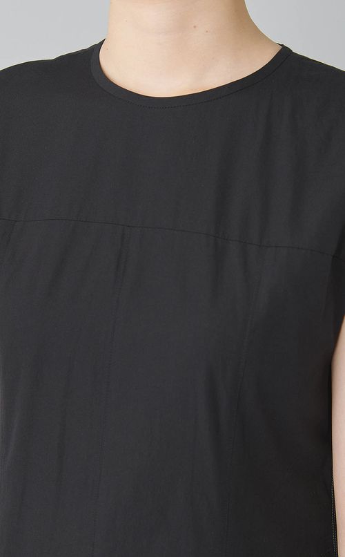 コットンヘムフレアドレス