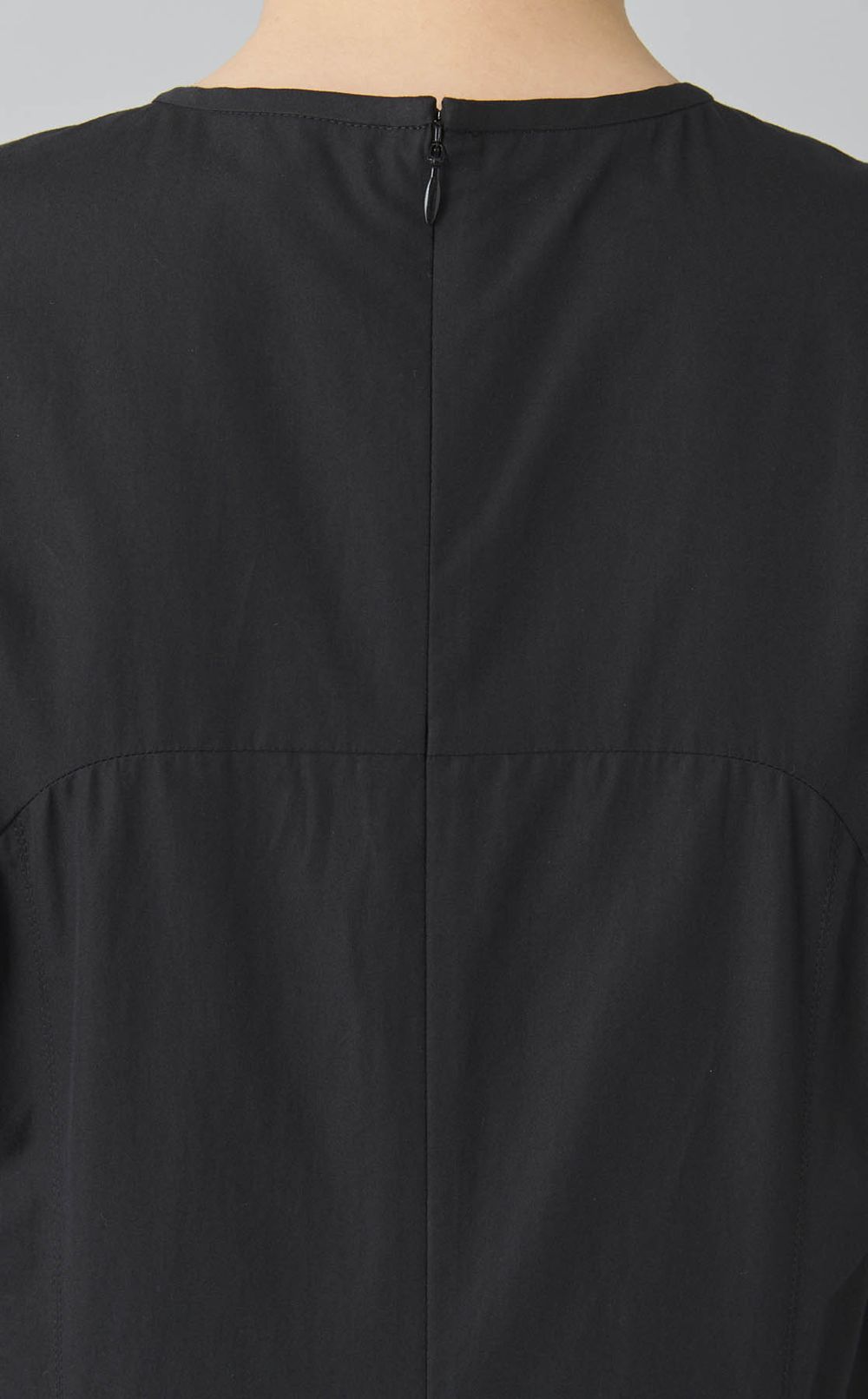 コットンヘムフレアドレス