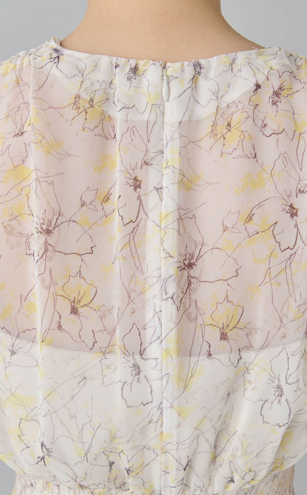 ラインフラワープリントワンピース