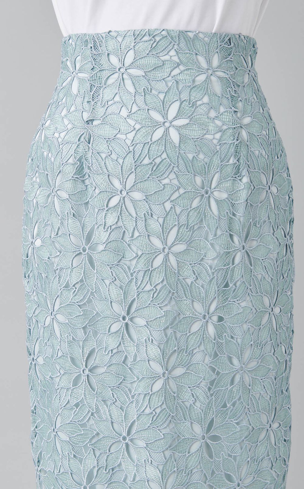 ラメレース Iラインスカート