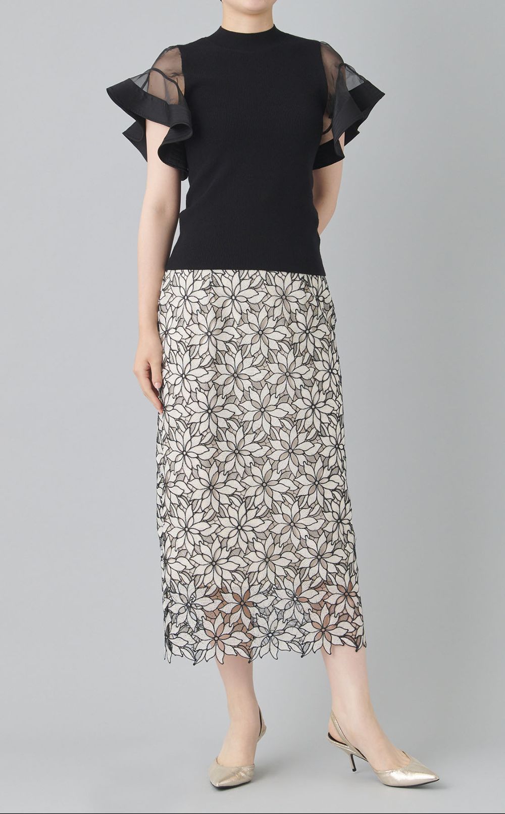 ラメレース Iラインスカート