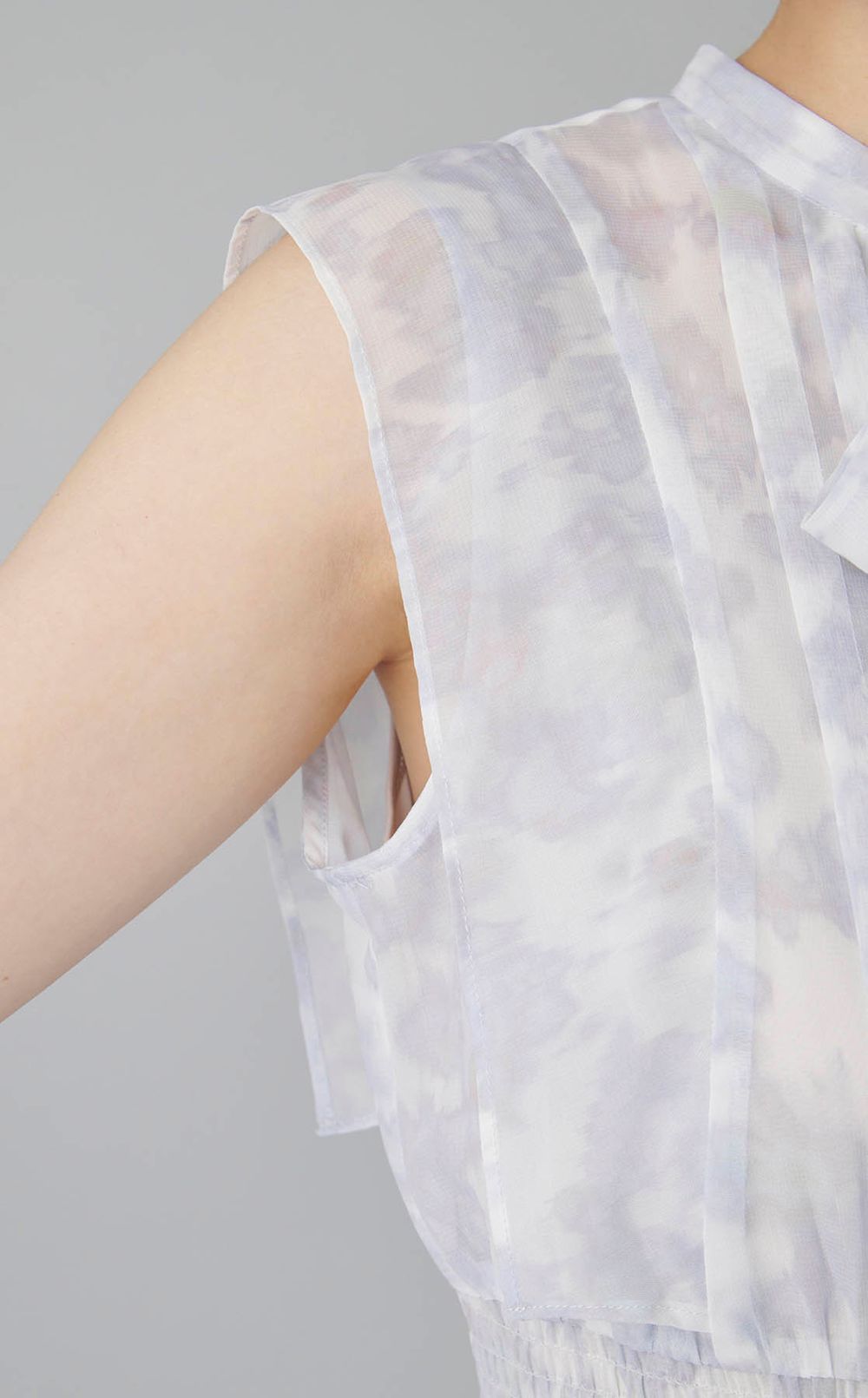 フラワープリントワンピース