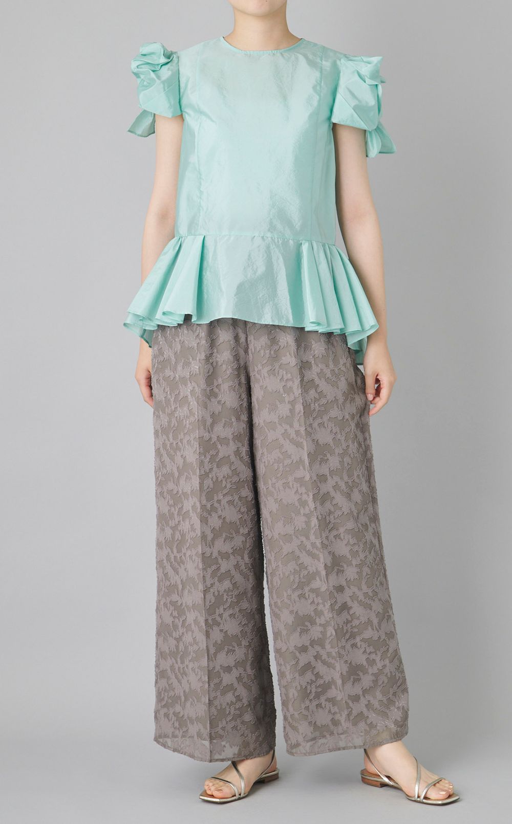 バックリボンセットアップパンツ