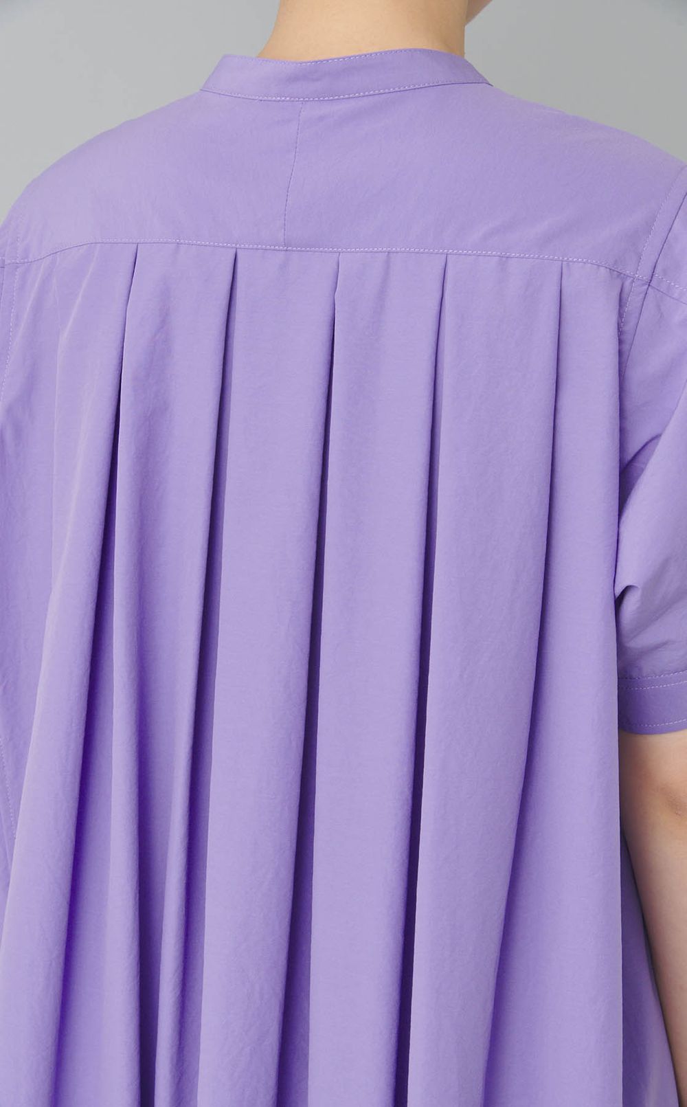 バックタックフラップワンピース