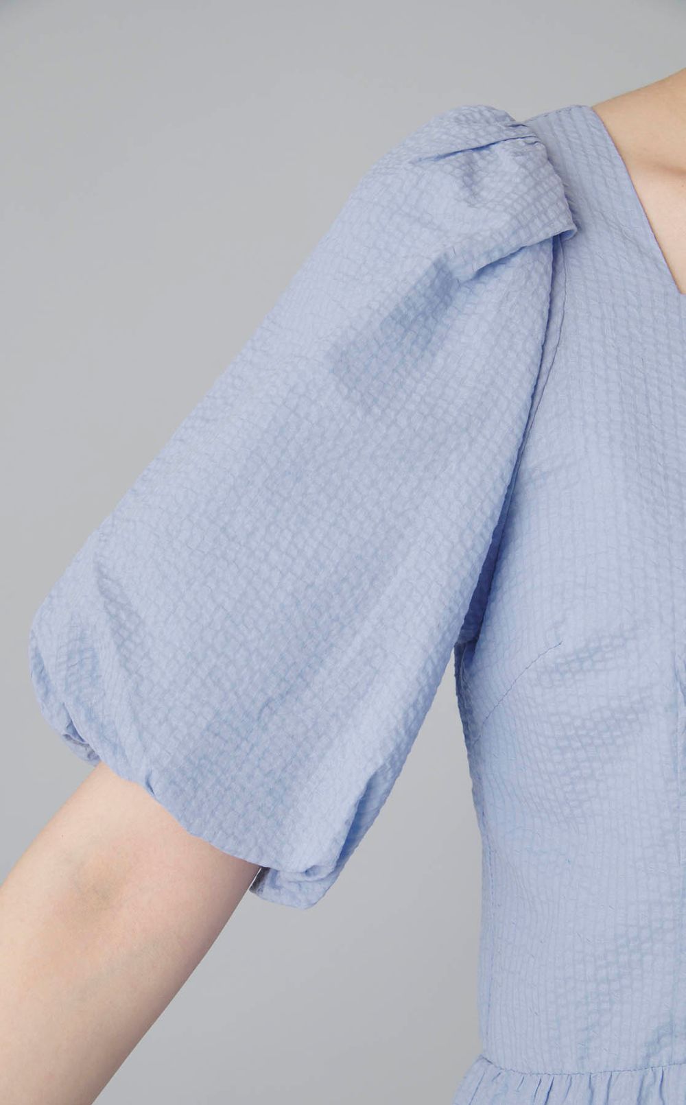 スクエアボリュームワンピース