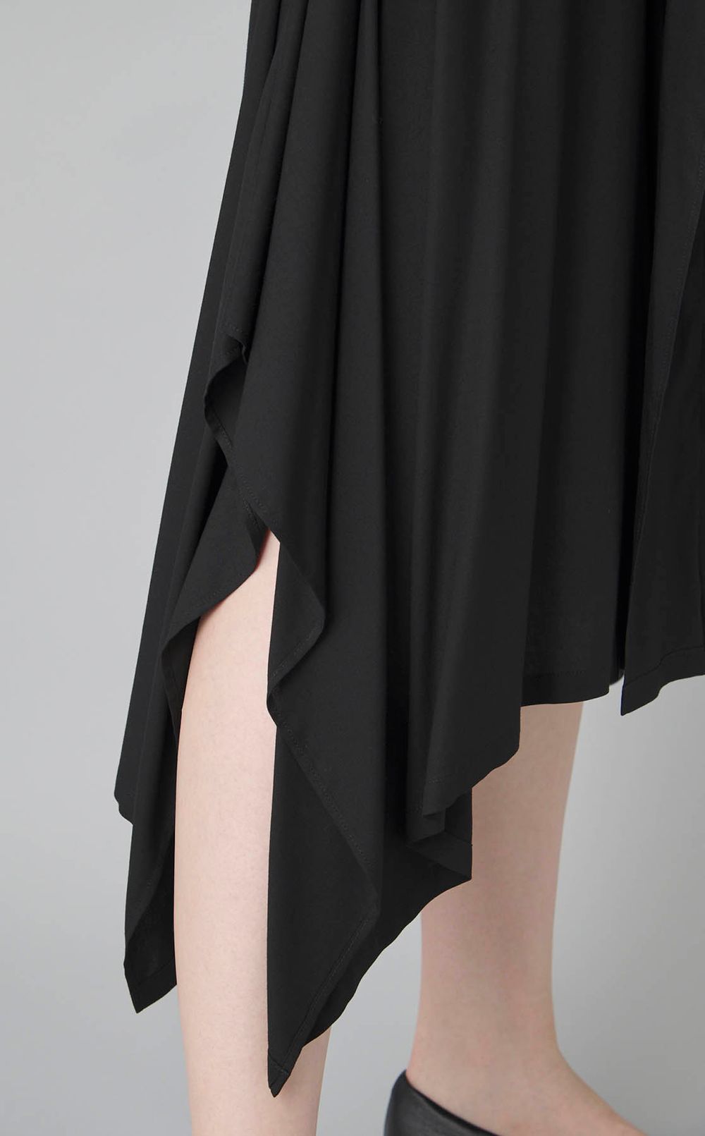 ハンカチーフヘムワンピース