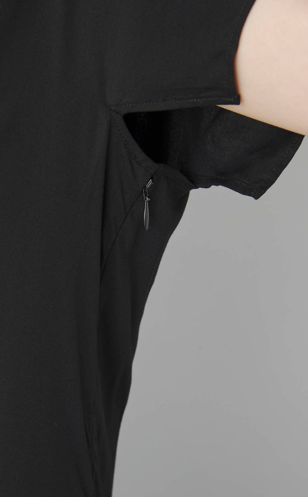 ハンカチーフヘムワンピース