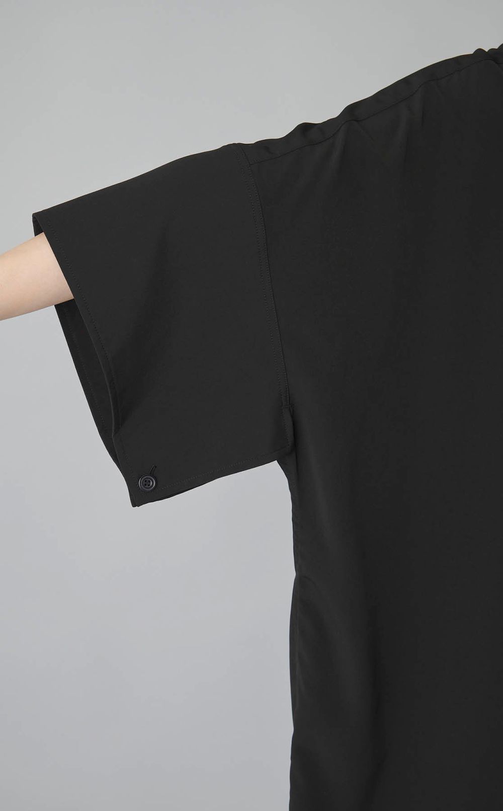 ボウタイビッグシャツ