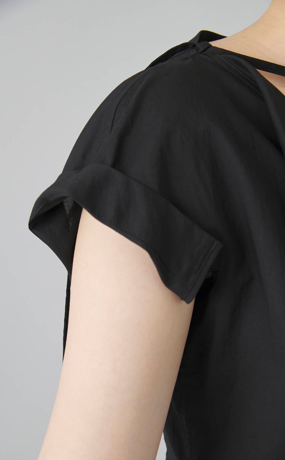 コットンドレープブラウス