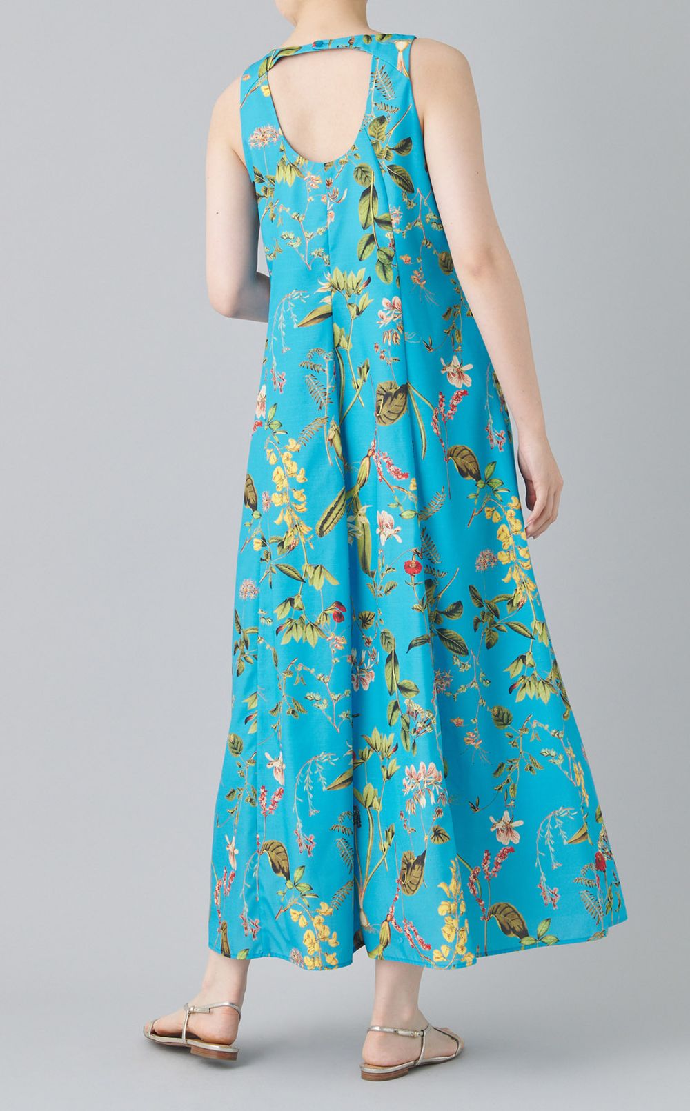 ボタニカルプリントフレアワンピース