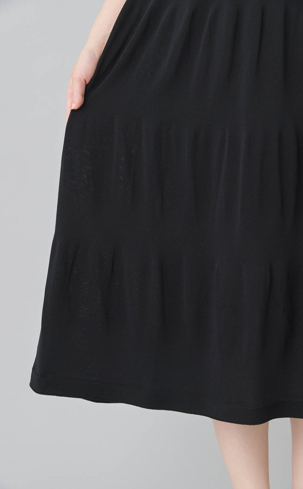 ハーフスリーブフレアワンピース