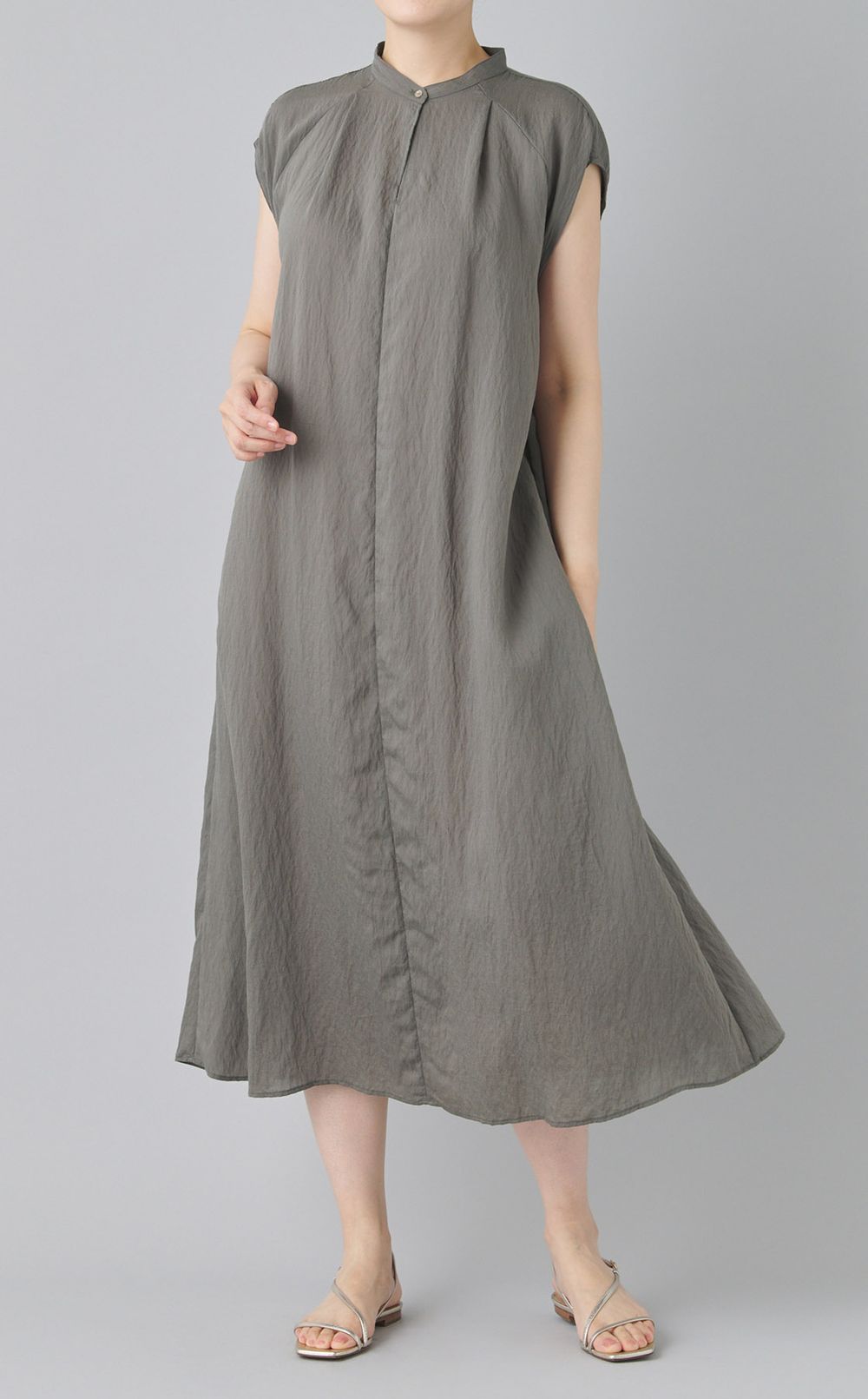 フレンチスリーブマキシワンピース