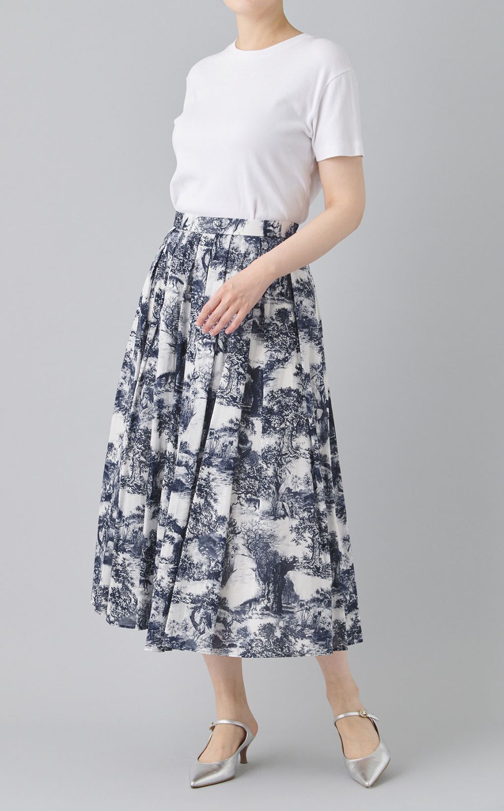 トワルドジュイフレアスカート