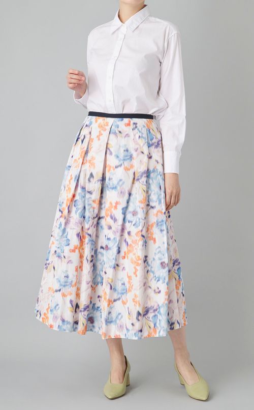 フラワープリントタックスカート
