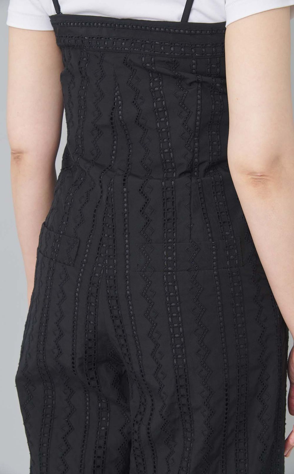 オーバーレースサロペット